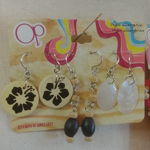 NWT OP Trio of Anklets and Trio of Wood Bead Earrings Boho - Picture 3 of 6